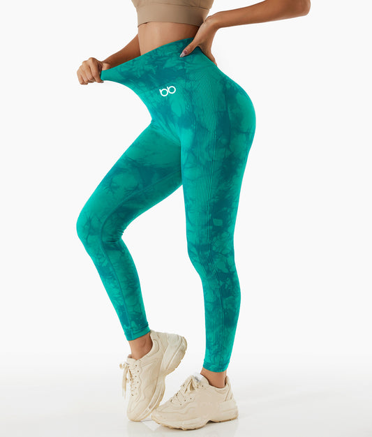 tye dye greenish leggings